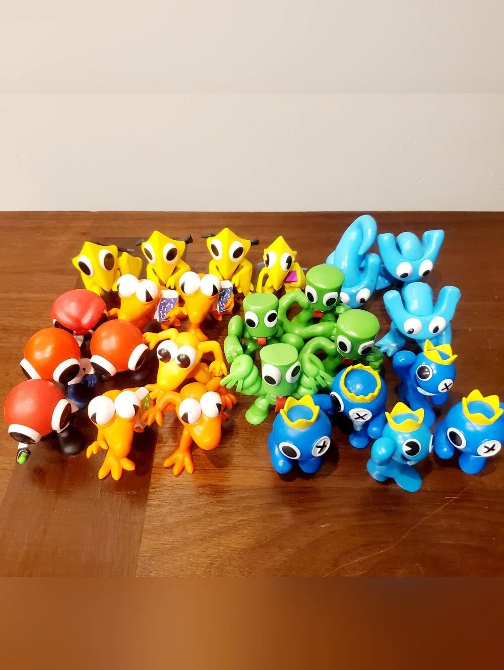 Roblox Lot Rainbow Friends Mini Figures Collection Bundle